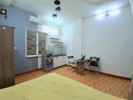 Phòng 24M2 Cửa Sổ Full Nội Thất Lầu 1 Phạm Văn Chiêu