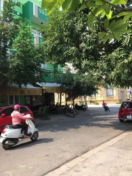 Nhà 2Mt Góc Ngã 4 Khu Tân Tạo, Tên Lửa, Bình Tân