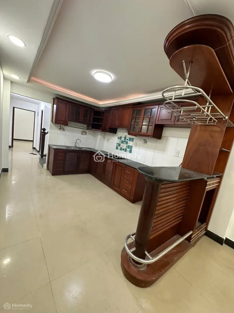 Tôi Chính Chủ Cần Cho Thuê Gấp Nhà 3Lau,65M,4Pn,Hxh,Ngã 4 Pnhuận,17Tr