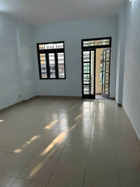 Cho Thuê Nhà Mt Nguyễn Lộ Trạch Gần Aeon Tân Phú.