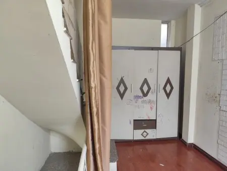 Nhà Riêng Biệt, Gần Bv Bạch Mai, Trường Đại Học, Chợ