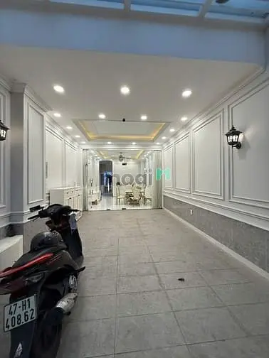 Rẻ 80Tr! Cho Thuê Mt Đ. Lý Văn Phức, Q. 1 – 4X20M – 5 Tầng Thang Máy