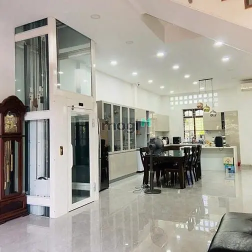 Bán Biệt Thự Mặt Tiền Ngô Quang Huy – Phường Thảo Điền, Tp Thủ Đức