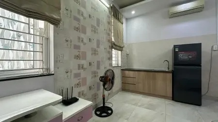 Phòng Gần Đại Học Kh Tự Nhiên ,Sư Phạm,Sài Gòn,Ngay Hẻm 80 Nguyễn Trãi P3Q5(Chính Chủ)