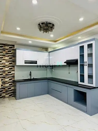 Bán Nhà Hẻm 3,5M Thông Phạm Văn Bạch, P.15, 3,7 X 13, 4Pn Giá 5.85 Tỷ