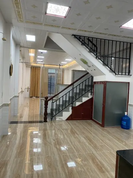 Cho Thuê Nhà Nguyên Căn Hẻm Xe Hơi, Quận 12