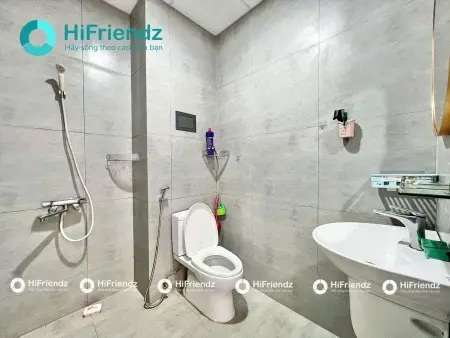 Chính Chủ Căn Hộ Ban Công Diện Tích Rộng Thoáng, Đầy Đủ Nội Thất, Có Thang Máy