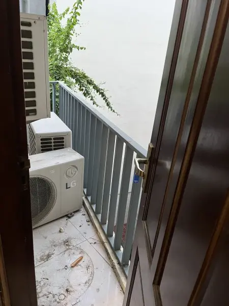 Chính Chủ Cho Thuê Căn Studio 25M2 Có Cửa Sổ Đầy Đủ Nội Thất Khu Vực Mỹ Đình