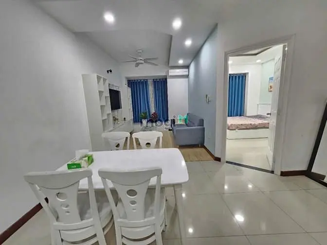 Bán Ch Sky Garden 2, Phú Mỹ Hưng, Q7, Dt:71M2 , Lầu Cao, 2Pn+1Wc