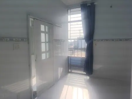 Phòng Trọ Dành Cho Sinh Viên Và Nhân Viên Văn Phòng - Gần Chợ Trường Đại Học, Siêu Thị, Trạm Xe Buýt