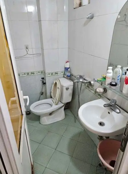 Cho Thuê Phòng 15M2 Tại Ngã Tư Nguyễn Trãi - Khuất Duy Tiến