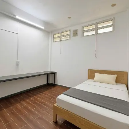 Phòng Trọ Giá Rẻ - Lê Thánh Tôn Quận 1