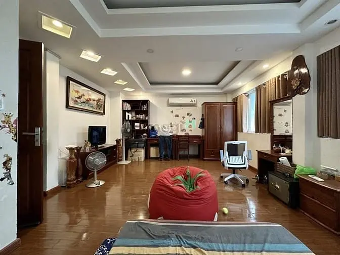 Chdv Lê Văn Sỹ Q3, Ngang 6,5M, 5 Tầng ,18 Phòng, Đường 5M, 22.5 Tỷ