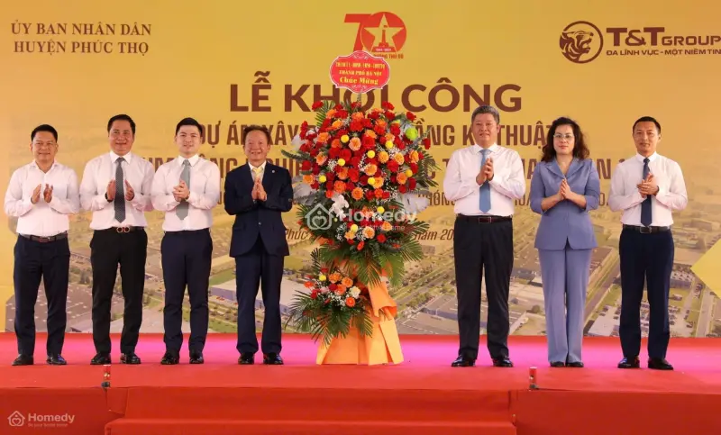 Bán Nhà Mặt Đường Quốc Lộ 32 Tại Huyện Phúc Thọ Đang Cho Thuê