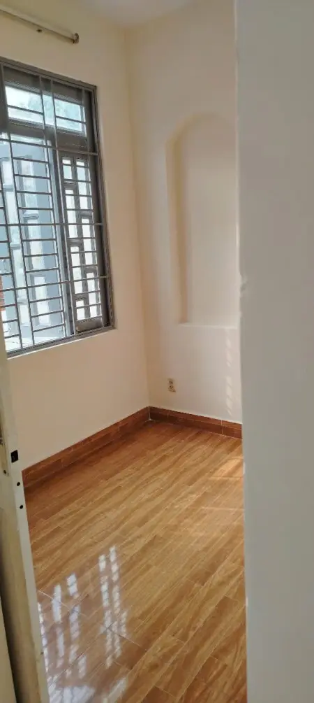 Cho Thuê Nhà Nguyên Căn 3 Pn, Diện Tích 112M2, 1 Trệt, 1 Lầu 2 Mặt Hẻm, Phước Long B - Quận 9