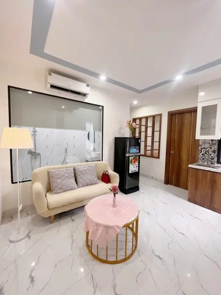 Cho Thuê 1 Ngủ 1 Khách Tại Trích Sài, Tây Hồ - Khu Vực An Ninh - 6Tr5