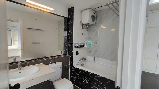 Cho Thuê Căn Hộ Chung Cư Cao Cấp Happy Valley, 135M2, 3Pn,2Wc.