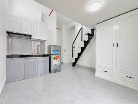 Khai Trương Tòa Nhà Mới, Ô Tô Đổ Tận Cửa, Full Nội Thất