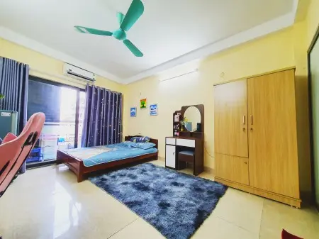 Cho Thuê Phòng Ban Công Siêu Thoáng, Cầu Giấy, Hn