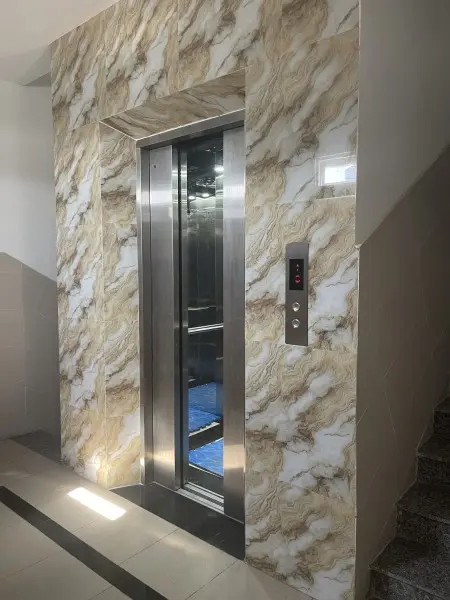 Duplex Gác Cao 1M6 - Phòng Có Thang Máy, Máy Lạnh, Máy Giặt Chung - Cửa Vân Tay - Hầm Xe