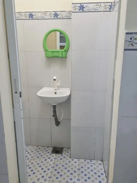 Chính Chủ Cho Thuê Nguyên Căn Ngay Trung Tâm Q12