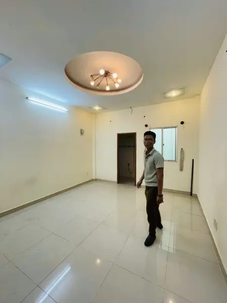 Cho Thuê Nhà Nguyên Căn Lê Trọng Tấn 68M - Hẻm 6M - 2 Pn - 9Tr