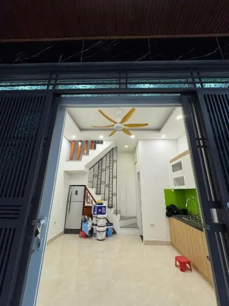 Cho Thuê Nhà Nguyên Căn Full Nội Thất Ngay Ngõ 43 Phố Chùa Bộc