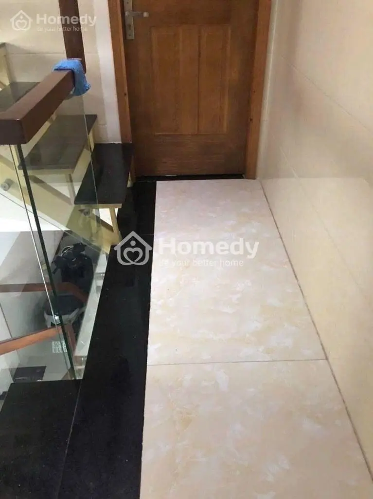 Bán Nhà 3 Tầng - Hxh Thông Gần Phố Tây Q1 - Chỉ Nhỉnh 5 Tỷ Có Hộ Khẩu Q1