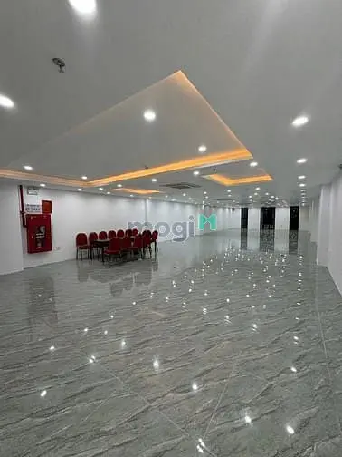 Cho Thuê Nhà Mặt Phố Lò Đúc, Dt 200M2X7 Tầng, Mt 10M, Giá 220Tr