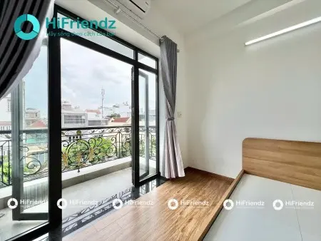 Chính Chủ Căn Hộ Ban Công Diện Tích Rộng Thoáng, Đầy Đủ Nội Thất, Có Thang Máy