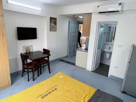 68 Ba La - Ngay Gần Đh Đại Nam - Full Nội Thất - Oto Đỗ Cửa