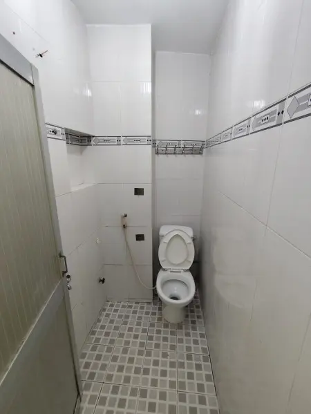 Phòng 3,5Tr, Chỉ Cho Nữ Svien , Văn Phòng. Tối Đa 2Ng 2Xe. Lối Đi Riêng