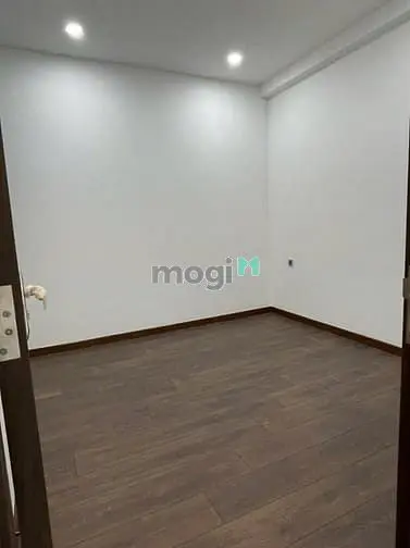 Bán Căn Hộ Cao Cấp Resgreen Tower, Sổ Hồng, 75M2 2Pn 2Wc