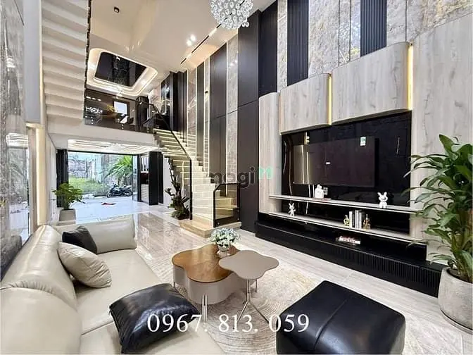 Nhà Đường Thông Xe Hơi, Dt:4X15,5M, Lửng, 3 Lầu, 4Pn, Gara Ô Tô, S.thg