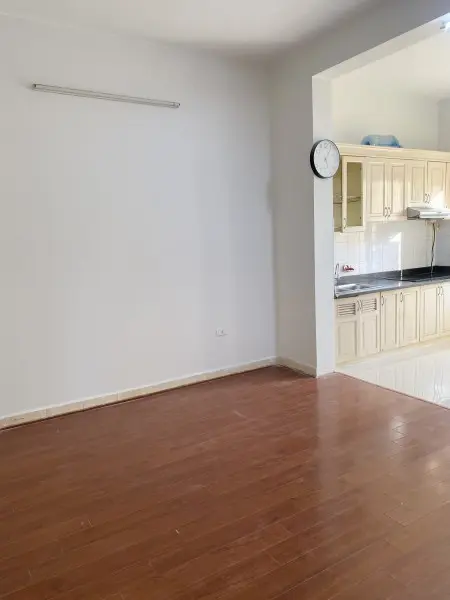 Cần Cho Thuê Căn 404 Ct5A Kđt Mễ Trì Hạ 2 Ngủ1 P Khách, 1 Bếp, 1 Vs Đủ Đồ, Vừa Sơn Sửa Lại Sạch Đẹp