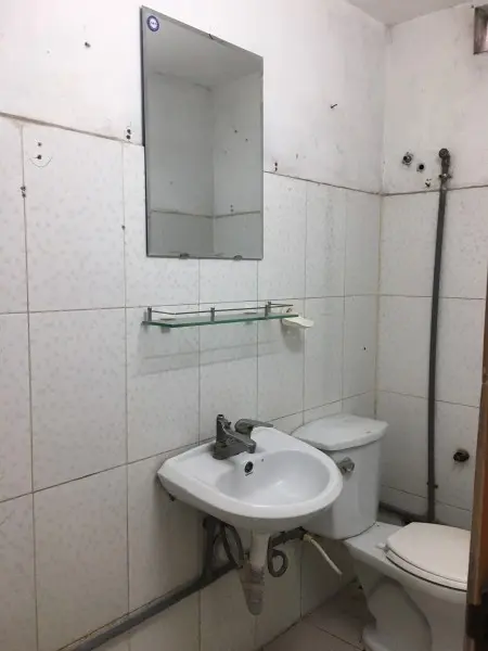 Cho Thuê Phòng Trọ Ở Nhà Số 8, Khu Tập Thể Đài Phát Thanh Mễ Trì, Nam Từ Liêm, Hà Nội. Giá Thuê 2Tr8