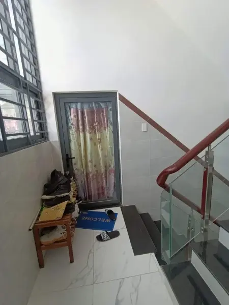 Phòng Ban Công Hẻm 32 Đường Số 7 Công Nghệ Cao, Fpt 27M2 Chỉ 2 Tr 6