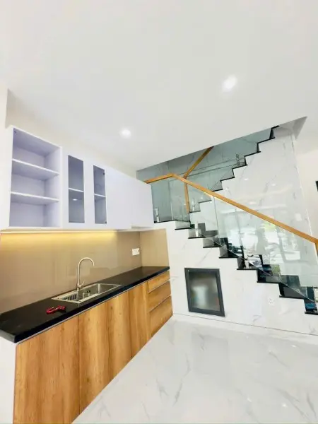 Cho Thuê Mặt Tiền Kinh Doanh Sầm Uất Nhà Nguyên Căn 2 Tầng Đường Ba Đình Phường 8 Quận 8