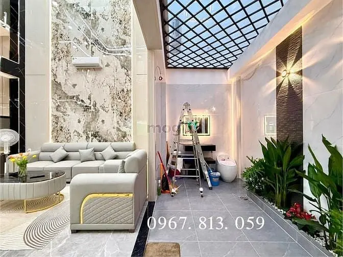 Nhà Có Tháng Máy, Sát Bên Công Viên, Dt:5X16M, Lửng, 3 Lầu, 4Pn, P.thờ