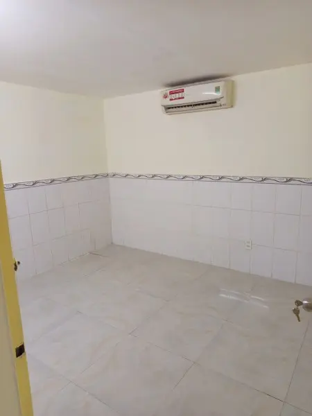 Nhà Nguyên Căn Trong Hẻm Tch36, Q.12, Dt 76M2, Có Gác. 2 Pn + 2 Máy Lạnh, 2 Toilet, 1 Máy Giặt.