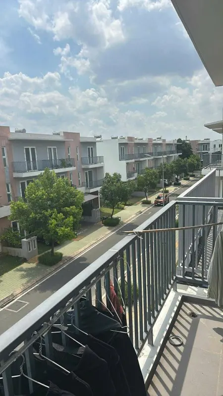 Cho Thuê Tầng 1 - 2 Biệt Thự Khu Dân Cư. Bao Điện Nước Phí Dịch Vụ Internet (Chính Chủ ), Ở Ngay !