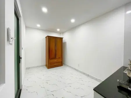 Phòng Đẹp Mới Full Nt Ngay Cầu Nguyễn Tri Phương