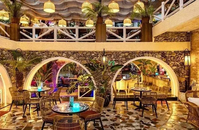 Hàng Hiếm Góc 3 Mặt Tiền Nguyễn Gia Trí 17X20M Cn 340M² – Hđt 1,4 Tỷ/