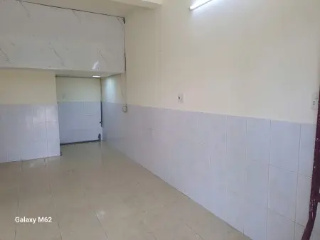 Cho Thuê Mặt Bằng, Kinh Doanh, Buôn Bán Làm Văn Phòng. 28 M2 , 6 Triệu. Trên Mặt Đường Lớn Tân Sơn