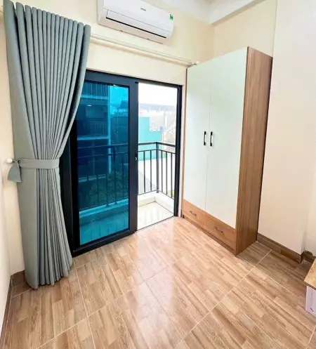 Cho Thuê Phòng Gác Xép Tại Kiều Mai, Full Nội Thất, Ban Công Cửa Sổ