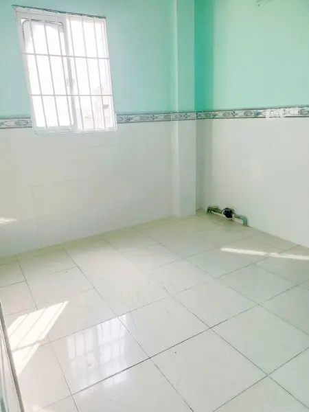 Chính Chủ Cho Thuê Phòng 20M2,Tân Hòa Đông, P14, Q6. Giá : 2,5Triệu. Lh : 0918410614.