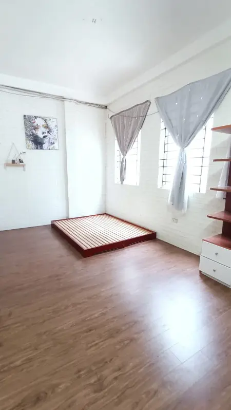 Phòng Đẹp 40M2 – Full Nội Thất – Gần Đh Quốc Gia - Hơn 4Tr