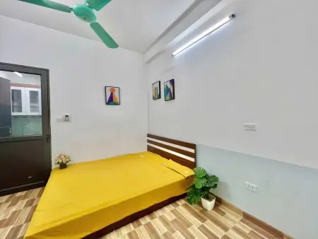 Phòng 1K1N Gần Chợ Phùng Khoang - Full Đồ / 35M2 / Có Ban Công