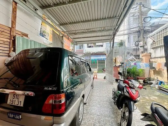 Chính Chủ Gửi Bán Nhà Phố Thuộc Hẻm Oto Thông Đường 185, Phước Long B