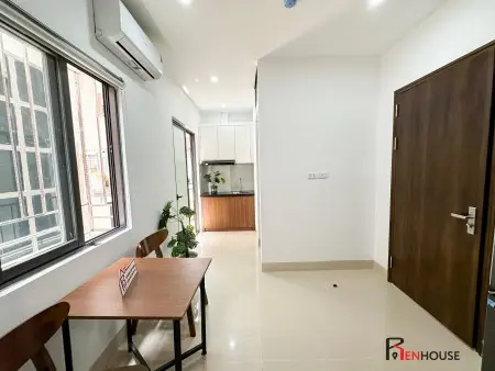 Cho Thuê Phòng Full Nội Thất - Có Cửa Sổ Ngay Tại Cầu Giấy